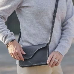 Oughton Paddock Convertible Belt Bag - Classic Black -Equestrian Supplies 603715 800 800