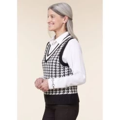 EQL Women's Houndstooth Sweater Vest - Black/Soft White -Equestrian Supplies 694433 800 800